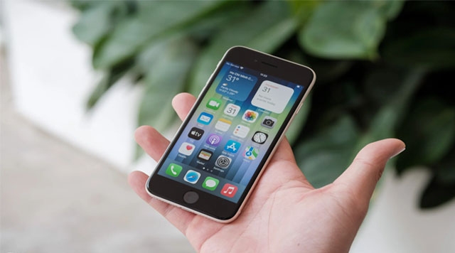 iPhone SE 4 hoãn ra mắt tới năm 2025 vì muốn đợi modem 5G của Apple sẵn sàng?