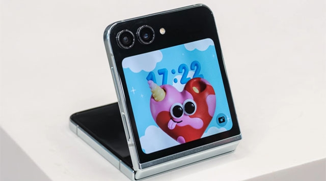 Tại sao Galaxy Z Flip5 không hỗ trợ Samsung DeX?