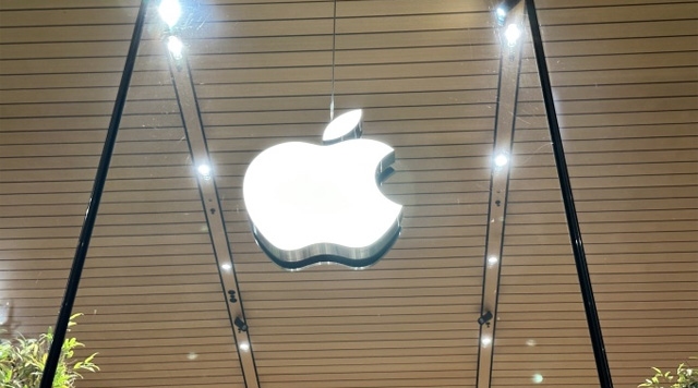 Apple lần đầu chiếm ngôi vương smartphone tại Trung Quốc