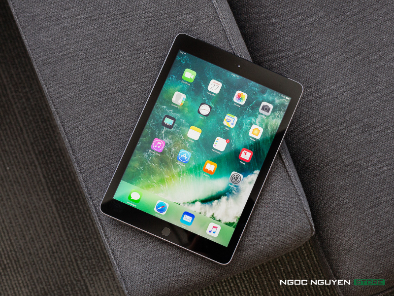 Nguyễn Ngọc Trang様　iPad 第5世代 MP2G2J/A Nguyễn Ngọc Trang様 iPad 第5世代 MP2G2J/A Nguyễn Ngọc Trang